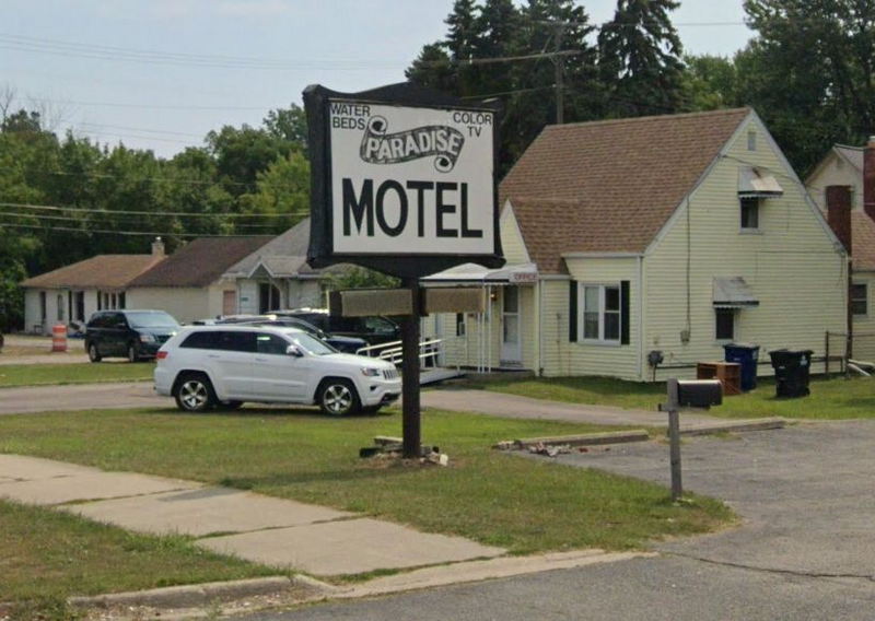 Paradise Motel - Street View